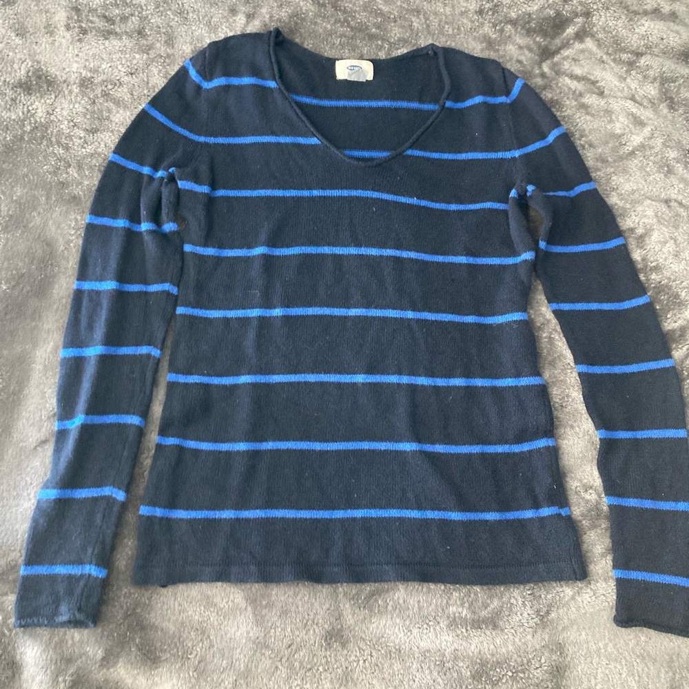 Old Navy Blue Sweater
